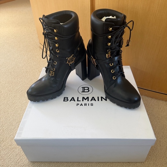 Balmain Black Heeled Boots with Gold Accents - combat style - Picture 13 of 14
